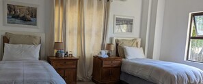 Kahden hengen comfort-huone | Minibaari, äänieristys, ilmainen Wi-Fi, vuodevaatteet