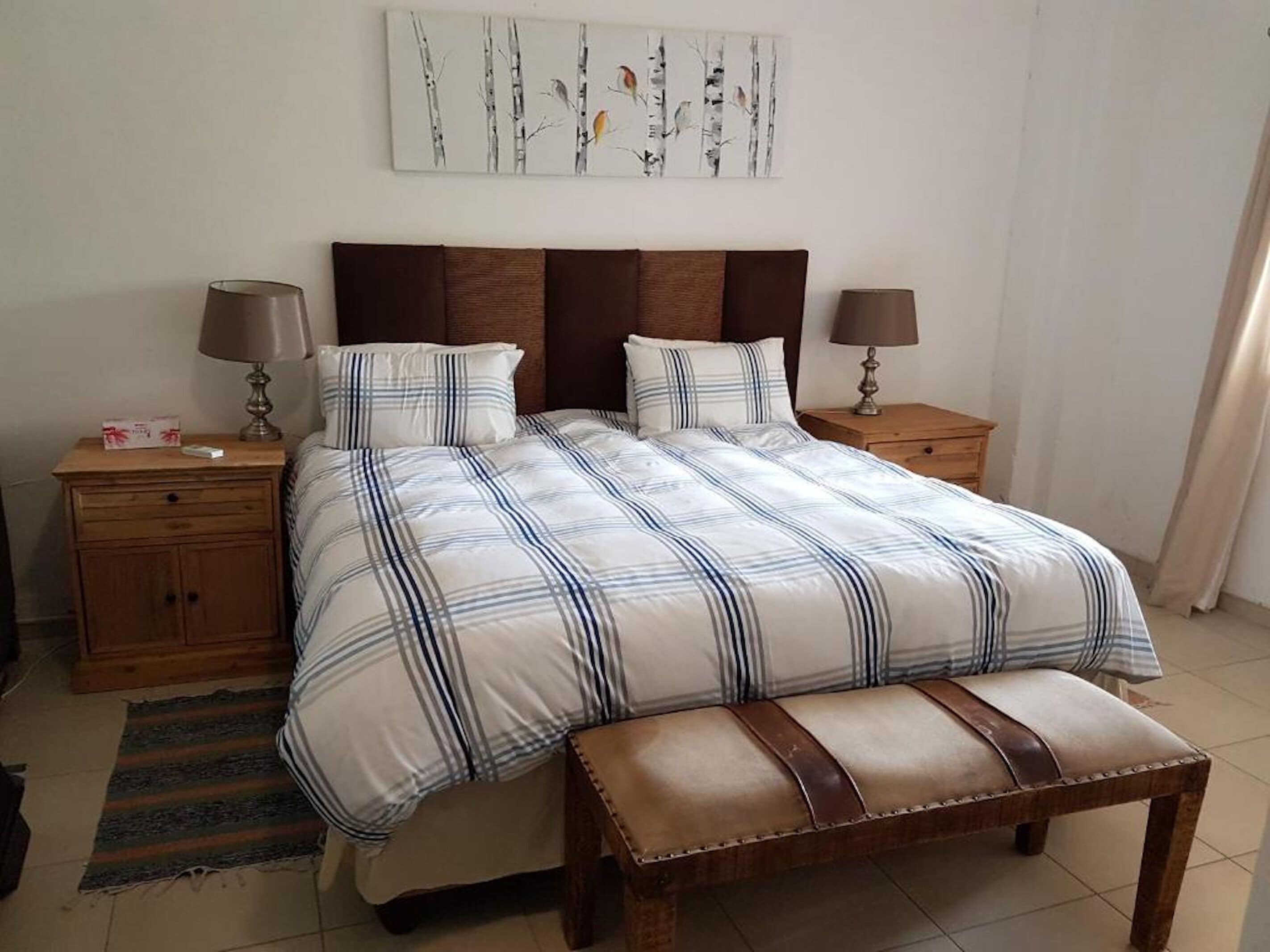 ミニバー、防音設備、WiFi (無料)、ベッドシーツ