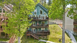 Exterior - Norris Lakefront, Aug dates Avail,  private 2 story dock w/ 2 slides (La Follette)