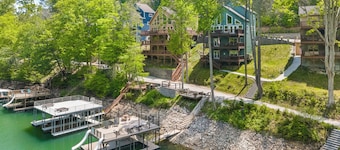 Norris Lakefront, Aug dates Avail,  private 2 story dock w/ 2 slides