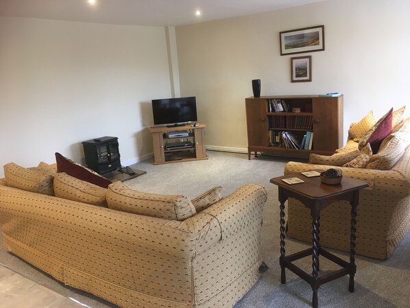 Smart TV, video games, DVD player, books