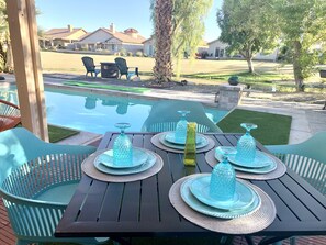 Outdoor dining