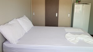 1 Schlafzimmer, Schreibtisch, Bügeleisen/Bügelbrett, kostenloses WLAN