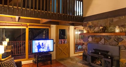 Leavenworth Cabin Close To Town And Jaw Dropping View!