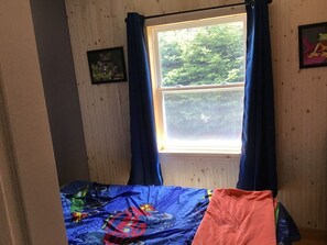 3 habitaciones, tabla de planchar con plancha y wifi gratis 