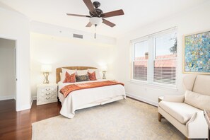 3 chambres, bureau, Wi-Fi, draps fournis