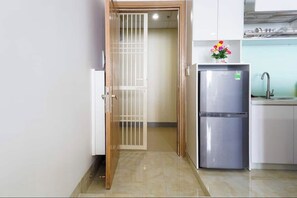 Superior Condo (2320) | 2 bedrooms, desk, laptop workspace, blackout drapes