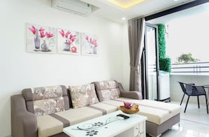 Superior Condo (2320) | Living area