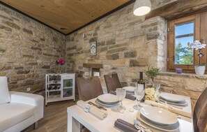 Dining - Aquileia Residence # 2- peaceful, private garden, large pool, close to Grožnjan (Grožnjan)