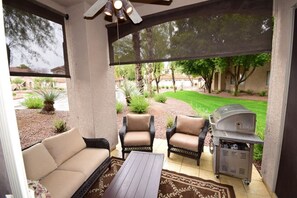 Terrace/patio - GORGEOUS VACATION CONDO  WITH HEATED POOL, SPA, FITNESS ROOM, PATIO, GARAGE (Mesa)