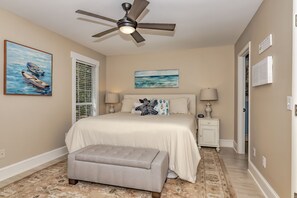 3 bedrooms, iron/ironing board, travel crib, free WiFi