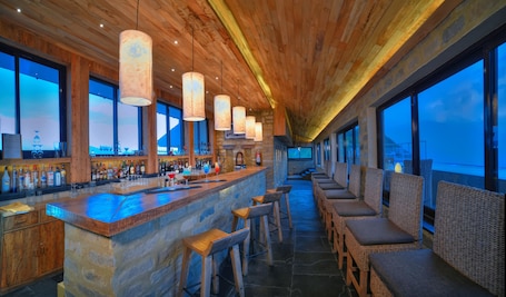 Bar (en la propiedad)