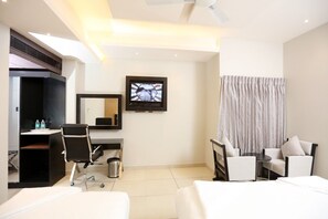 Egyptian cotton sheets, premium bedding, individually furnished - LNB Residency (Tirupati)