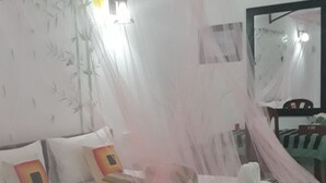 Gambar tidak terklasifikasi, 2 dari 10, tombol