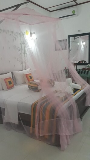 Rom – executive | 1 soverom, safe på rommet og wi-fi (inkludert)