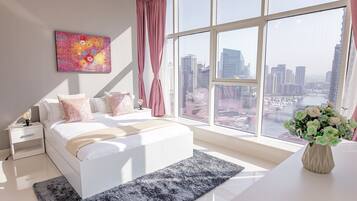 Free WiFi, bed sheets