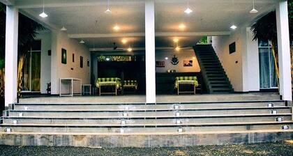 Hotel Aram