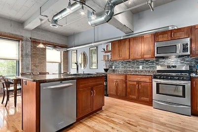 Colby Loft | Downtown Asheville Loft in Historic S&W Building