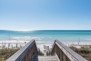 On the beach - Port of CAW ~ 89 Seaward Drive ~ Santa Rosa Beach (Santa Rosa Beach)