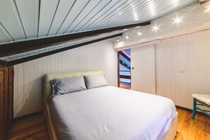 4 dormitorios, escritorio, wifi gratis y ropa de cama