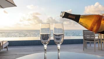 4 Restaurants, Mittagessen, Abendessen, japanische Küche