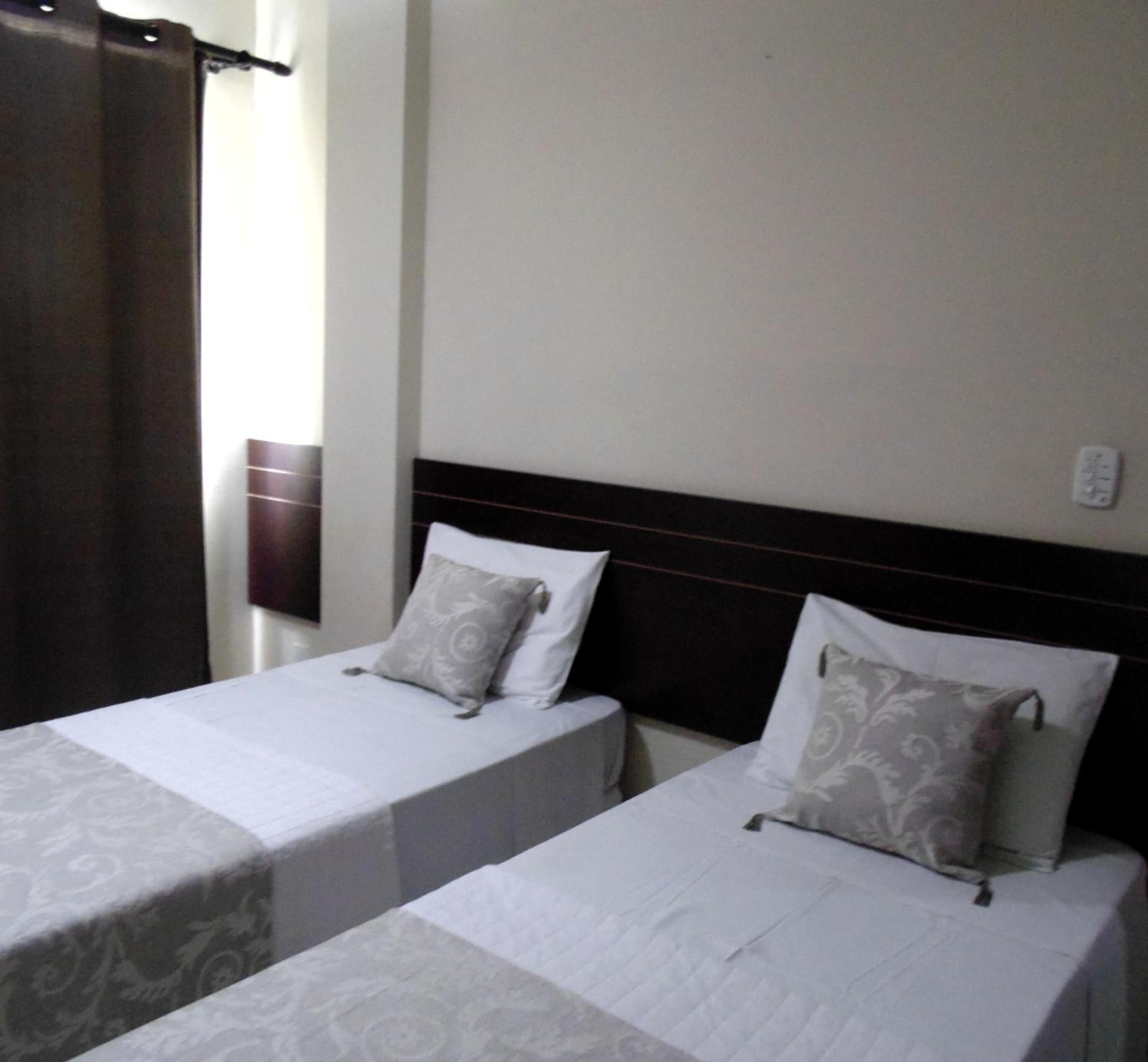 1 bedroom, hypo-allergenic bedding, blackout curtains, free wifi