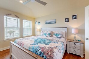 5 bedrooms, free WiFi, bed sheets