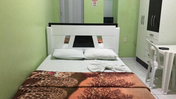 Doppelzimmer zur Einzelnutzung | Kostenloses WLAN