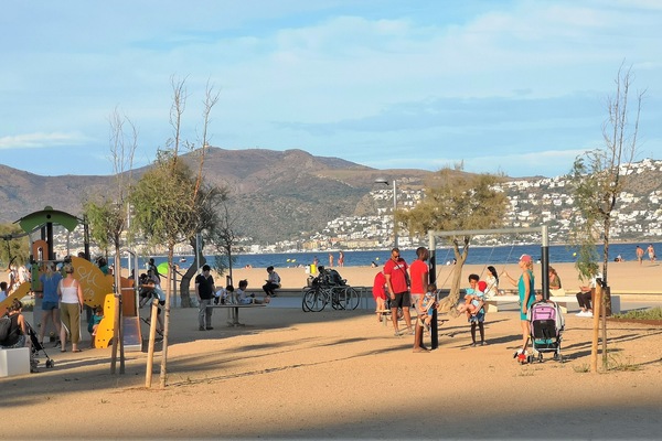 Strand
