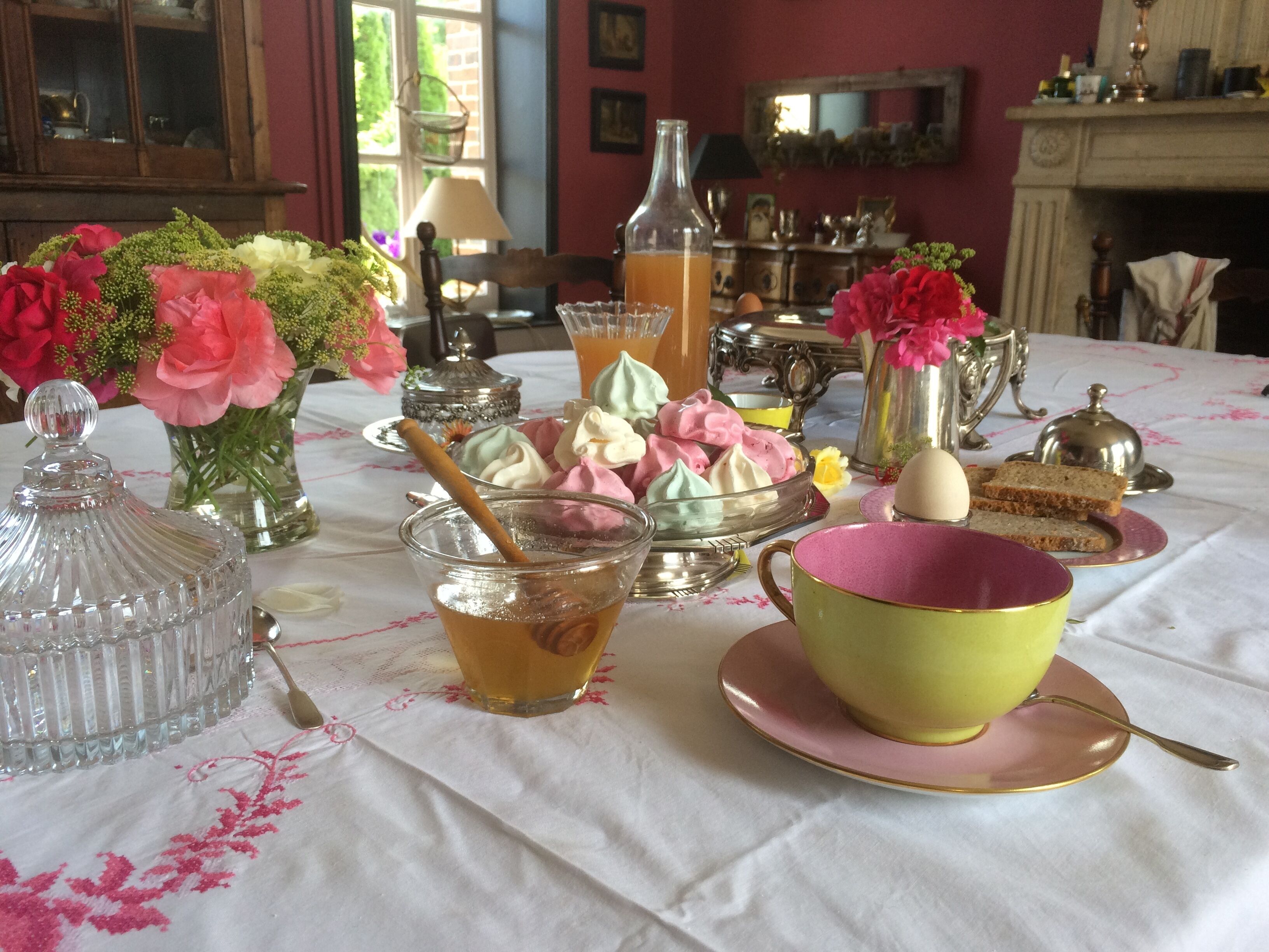 Kontinental frokost hver dag (EUR 8 per person)