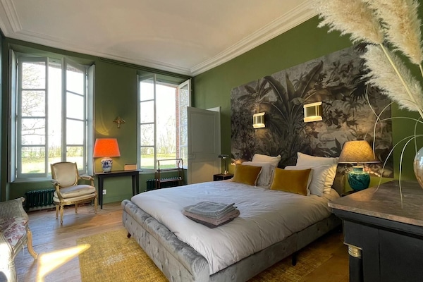 Egyptian cotton sheets, premium bedding, memory foam beds