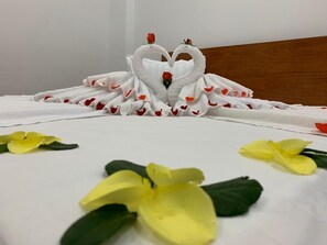 Frigobar, escrivaninha, Wi-Fi de cortesia