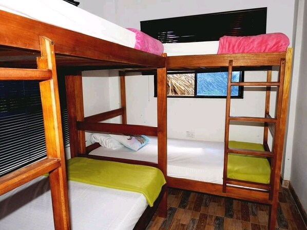 3 多间卧室、WiFi