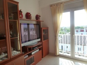 Interior - 238-Apartment with terrace and view on canal (Empuriabrava)