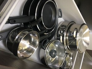 Unclassified image, 5 of 34, button