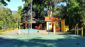 Sports court - La Felicitá (Cachoeiras de Macacu)