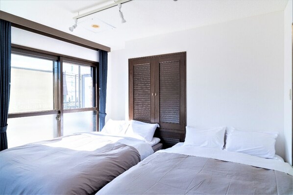 1 bedroom, desk, iron/ironing board, free WiFi