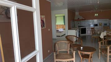 Apartemen Klasik, 1 kamar tidur (Longane) | Dapur pribadi | Kursi makan untuk bayi