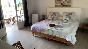 Phòng đôi Deluxe (Camphrier 03) | Nôi/giường cho trẻ sơ sinh (phụ phí) 