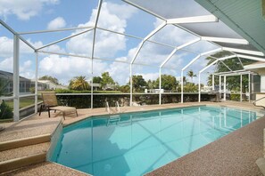 Piscine extérieure