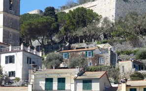 Exterior - Medieval rustic with garden and wonderful sea view (Portovenere)