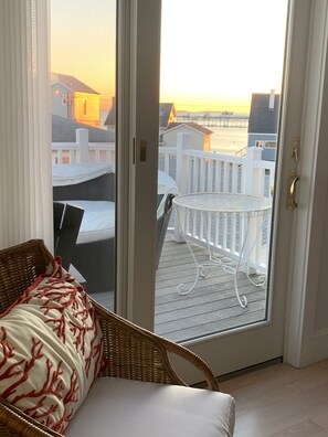 TV - Elevate your New England beach retreat experience - Mystic / Foxwoods / Mohegan (Groton)