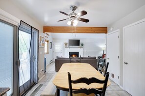 Dining - Home in Hideout! Monthly+ Rental. Fully Furnished and Close to Amenities (lake ariel)
