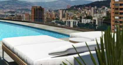 CLASS Suites 802 Family & Business- 360 degree view