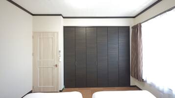 2 bedrooms, free WiFi, bed sheets