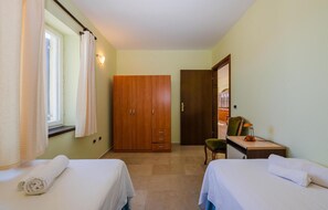 8 habitaciones, caja de seguridad en la habitación y wifi gratis