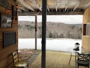 Dining - Cold Spring Farm Milk House  Apt.- Colgate & Hamilton College (Hubbardsville)