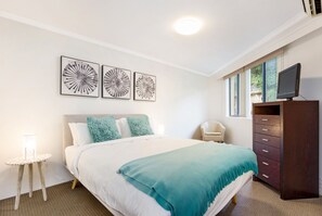 Appartement, 1 chambre, non-fumeurs | 1 chambre, fer et planche Ă repasser, Wi-Fi gratuit, draps fournis