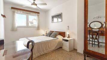 2 bedrooms, free WiFi, bed sheets