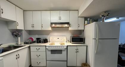 PRIVATE 5* APARTMENT WITH 1 FREE PARKING - FULLY FURNISHED